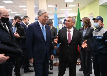 Рустам Минниханов и Касым-Жомарт Токаев посетили ТАНЕКО