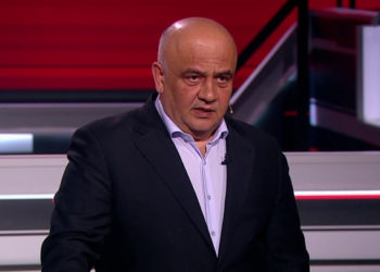 Эксперт: Зеленского забросают трупами, его конец пришел