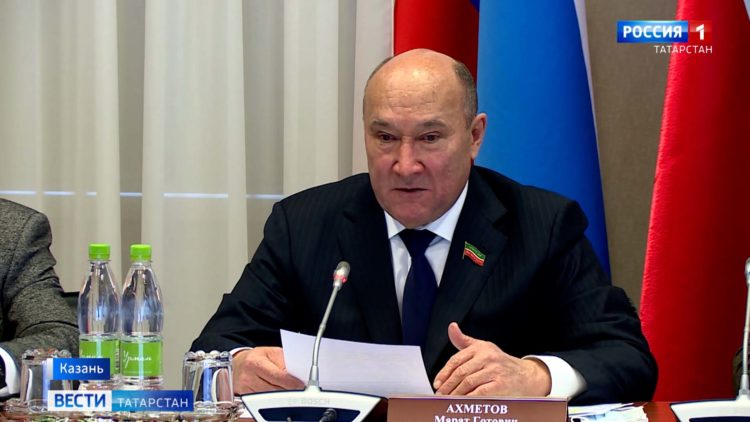 Жители Салмачи и Куюки жалуются на огромные пробки