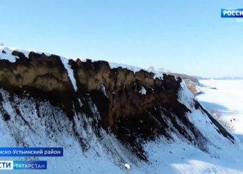 На связи 24 на 7: что остается за кадром в насыщенном графике Рустама Минниханова