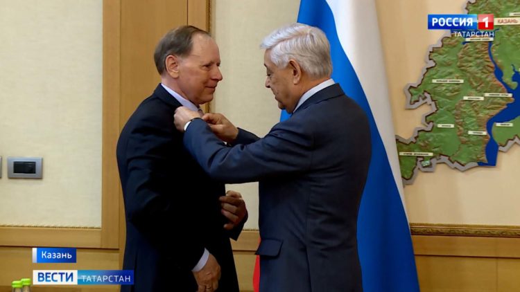 В Татарстане чествовали ветеранов политической работы