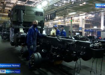 Минниханов: Нужно сделать всё, чтобы КАМАЗ работал в новых условиях и выполнил все планы