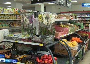 Дефицита нет и не ожидается: Казанский Кремль прокомментировал ситуацию с продуктами и товарами