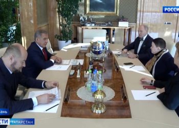 Почти 13 тонн груза с гуманитарной помощью отправили сегодня в Ростовскую область из Татарстана