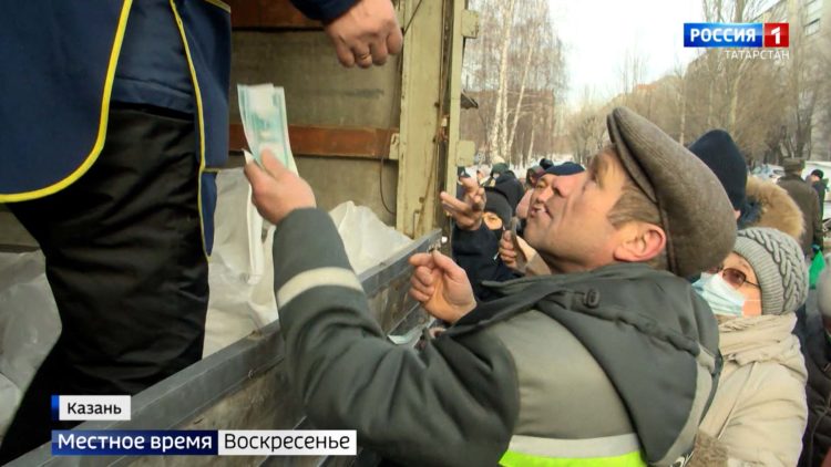 «Ожидали такой спрос»: в Татарстане стартовали традиционные сельхозярмамрки