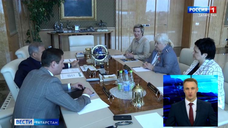 Официальная хроника за 21 апреля