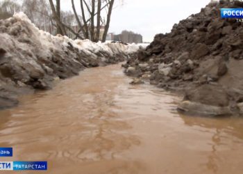 В Татарстане теплая погода привела к первым подтоплениям