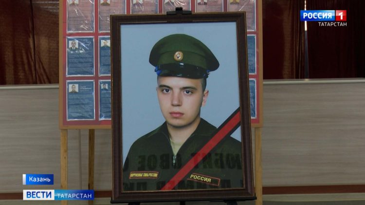 В Казани простились с Героем России Дамиром Гилемхановым