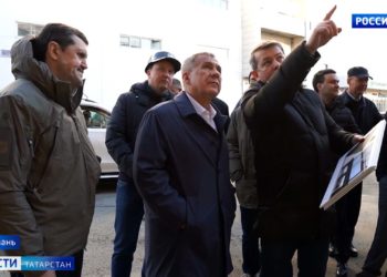Рустам Минниханов посетил стройплощадку технопарка на месте бывшей фабрики «Спартак»