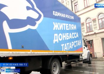 В Казани женщина оставила на улице голого младенца