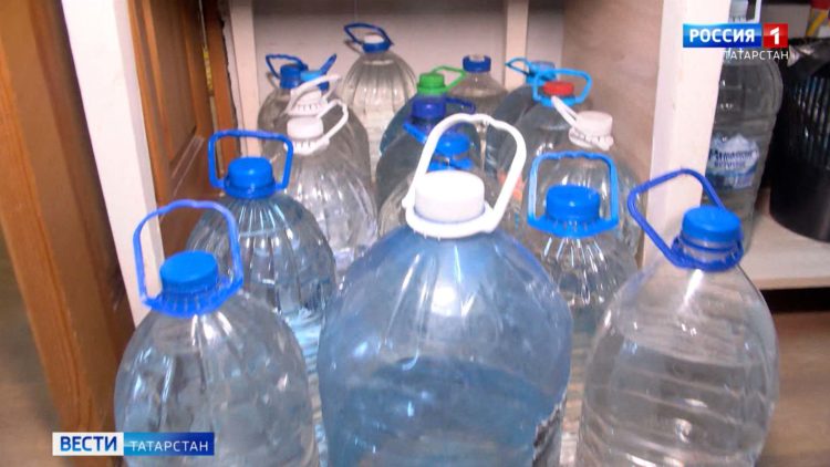 В Госсовете РТ наградили школьников-победителей республиканских конкурсов