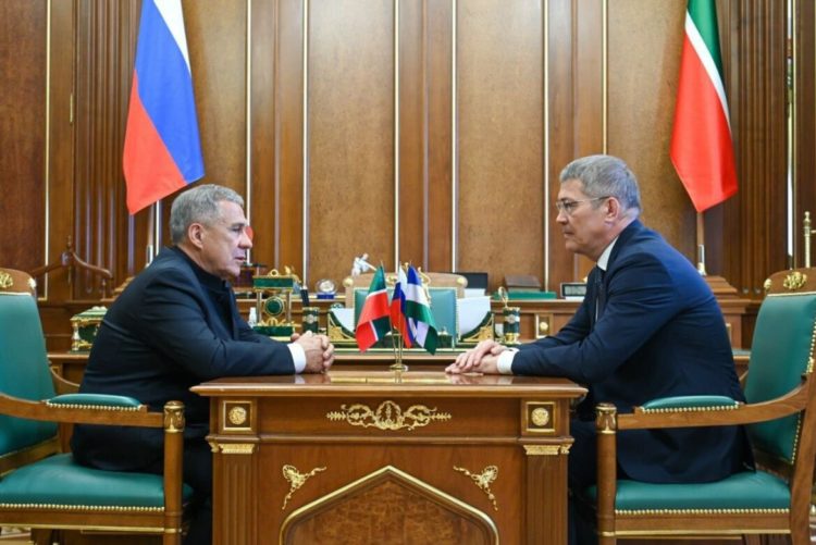 Минниханов и Хабиров подписали соглашение об установлении границ между республиками