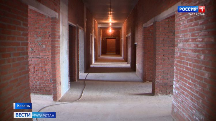 На Горьковском шоссе начали переносить опоры освещения для расширения трассы