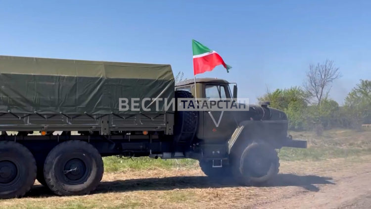 Более 40 тонн подарков передала делегация Татарстана подразделениям ВДВ, участвующим в спецоперации