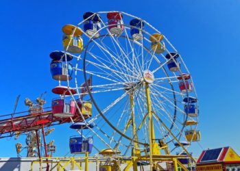 Многодетные семьи Челнов получат бесплатные билеты на аттракционы в парке Победы