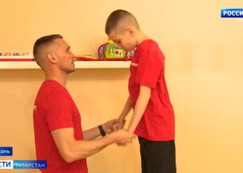 Минниханов и Хуснуллин оценили ход строительства трассы М12