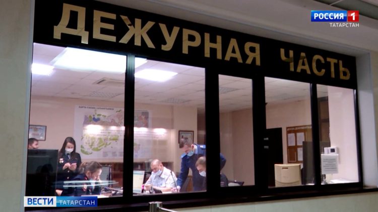 Ирада Аюпова провела экскурсию по Казанскому художественному училищу им. Фешина