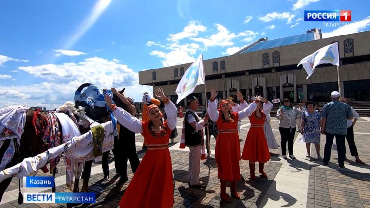 Путин провел пленарное заседание в рамках ПМЭФ