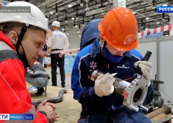 Делегация депутатов Госсовета РТ посетила «КАМАЗ»