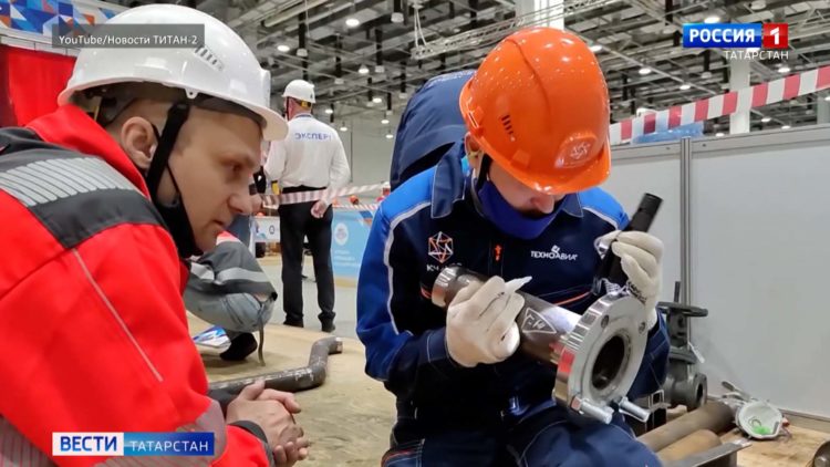 Делегация депутатов Госсовета РТ посетила «КАМАЗ»