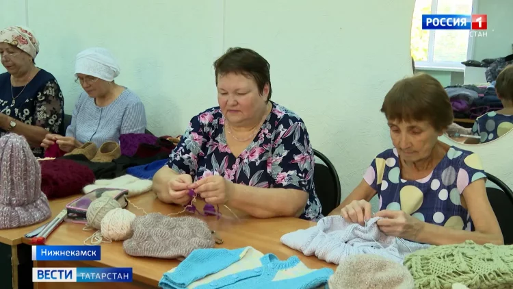 Минниханов принял участие в церемонии открытия Нефтегазохимического форума