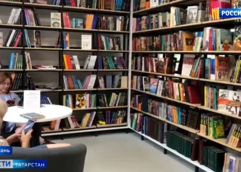 В Казани открыли памятник певцу Рашиду Вагапову