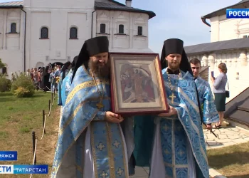 В Свияжске отметили 25-летия возрождения Богородице-Успенской обители