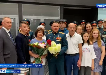 В Казань из зоны СВО вернулись два Героя России