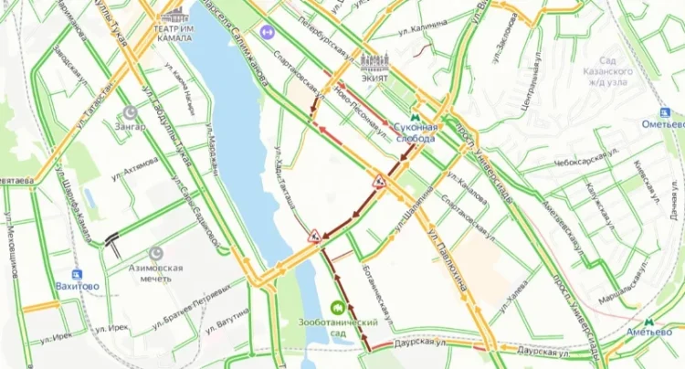 На улице Нурсултана Назарбаева образовалась большая пробка из-за дорожных работ