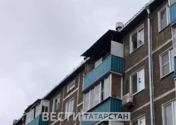 В Казани пьяный мужчина устроил стрельбу из балкона