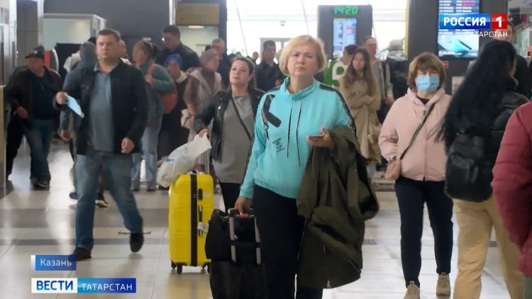 Рустам Минниханов посетил пункты пребывания мобилизованных и пообщался с татарстанцами