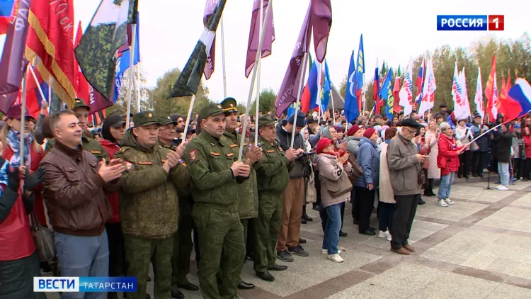 В Казани прошла акция в честь присоединения освобожденных территорий к России