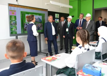 Минниханов и Шаймиев открыли Полилингвальный образовательный комплекс «Адымнар-Нижнекамск»