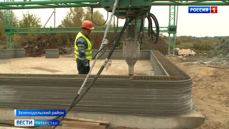 «Это наше будущее»: как в Казани проходит заключительный день референдумов о вступлении в состав России