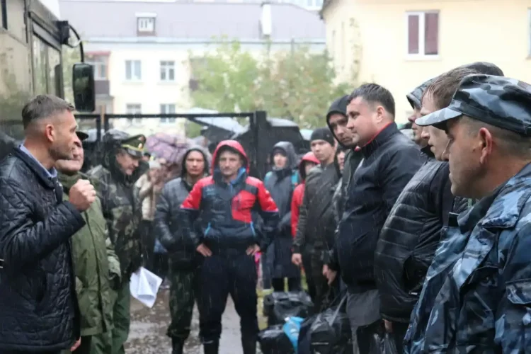 Мобилизованным из Зеленодольска на проводах вручили наборы первой необходимости