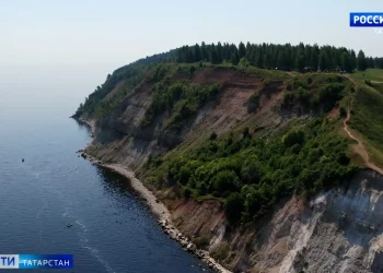 Артисты Казанского ТЮЗа в Севастополе представили спектакли на татарском языке