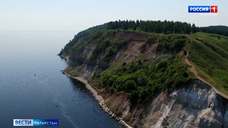 Артисты Казанского ТЮЗа в Севастополе представили спектакли на татарском языке