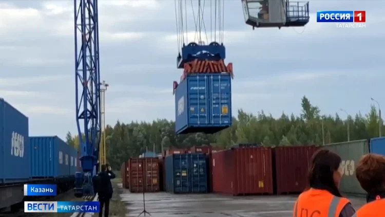 В Казань прибыл первый контейнерный поезд с грузами из стран Азиатско-Тихоокеанского региона