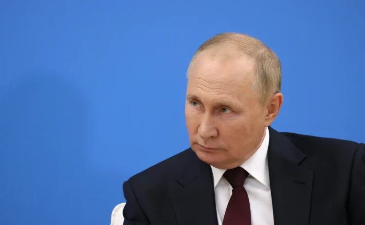 Путин заявил, что участие в детском движении должно быть добровольным