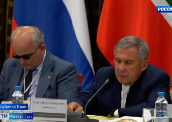 Минниханов с рабочим визитом находится в Иране