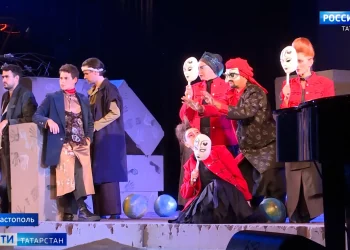 Артисты Казанского ТЮЗа в Севастополе представили спектакли на татарском языке