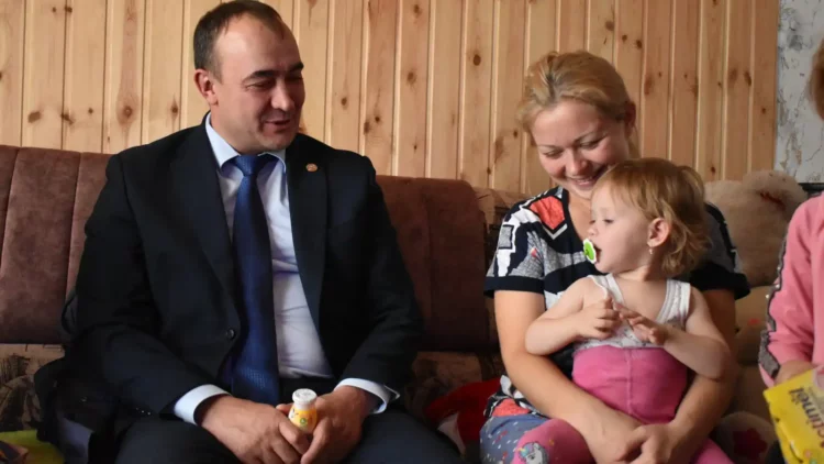 Глава Буинского района поручил организовать волонтерскую помощь семьям мобилизованных