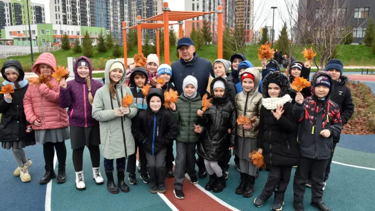 Минниханов посетил новый парк в микрорайоне «Салават Купере»