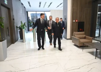 Рустам Минниханов посетил IT- парк в Ташкенте