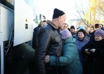 В Чистополе проводили мобилизованных мужчин на сборный пункт