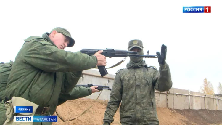 «Здесь уже все серьезней намного»: под Казанью мобилизованные проходят боевое слаживание
