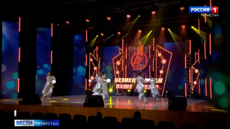 В Казани проходит фестиваль творчества работающей молодежи «Наше время – Безнең заман»