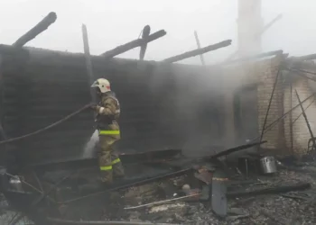 В Кукморском районе в сгоревшем доме обнаружили тело мужчины