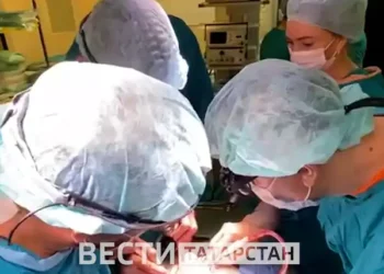 Кардиохирургии БСМП впервые провели трансплантацию аорты