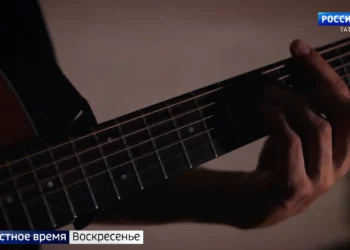 Поддержать боевой дух: десятки авторов и певцов Татарстана записывают песни для солдат в зоне СВО